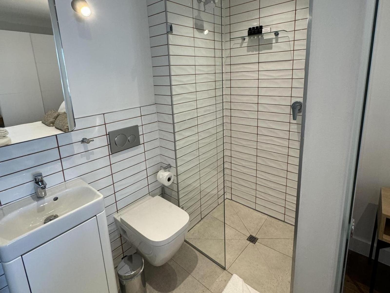 Bree Street Apartment - Explore, Eat, Experience Cape Town Ruang foto